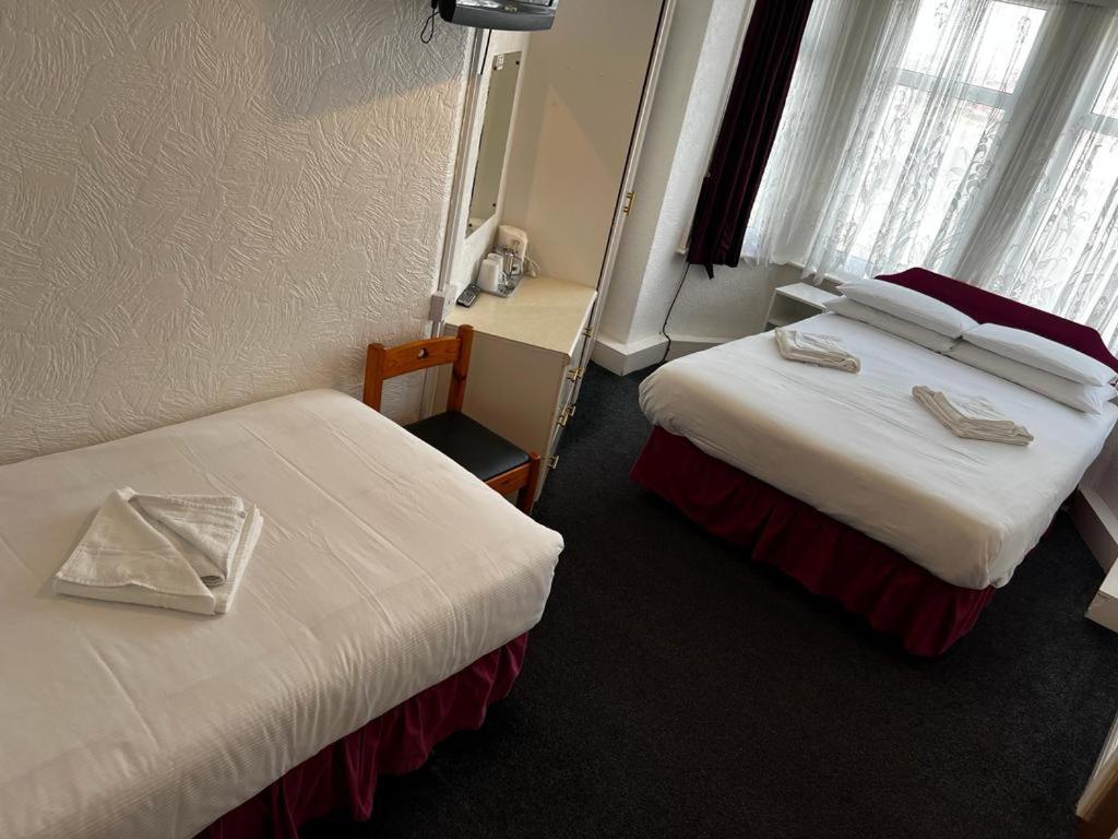 Delton Hotel Blackpool Bagian luar foto