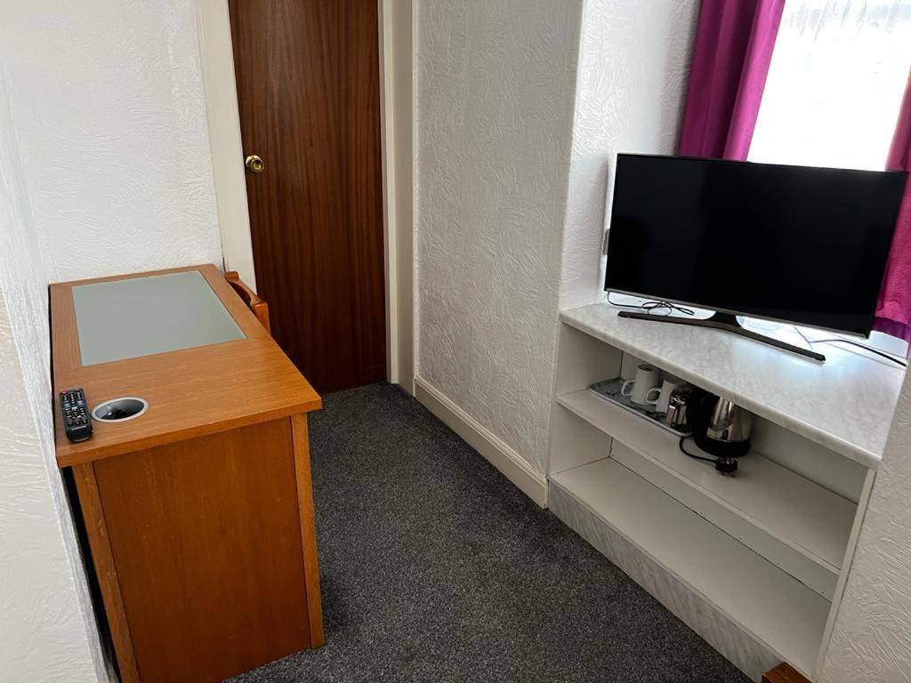 Delton Hotel Blackpool Bagian luar foto