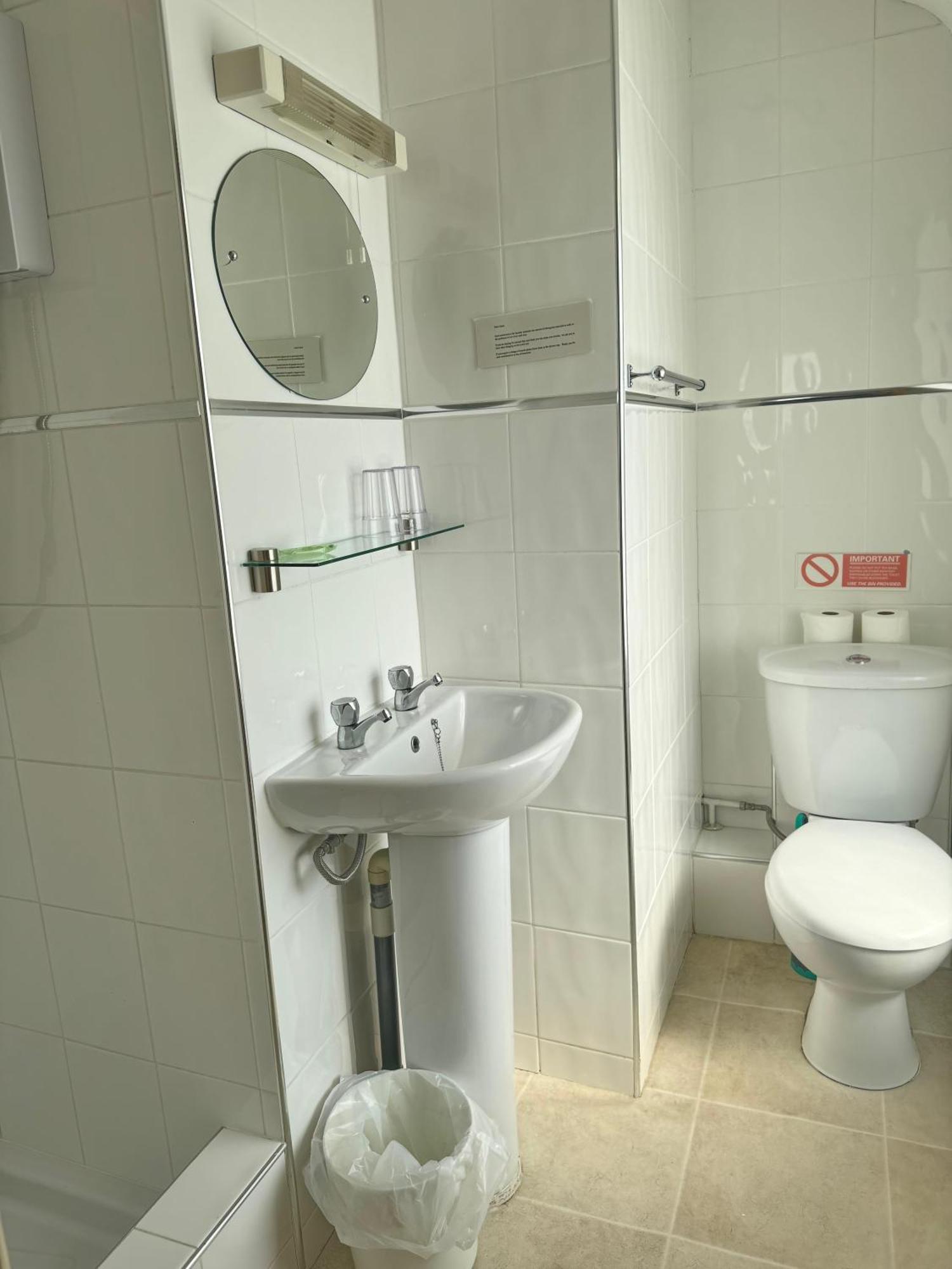 Delton Hotel Blackpool Bagian luar foto