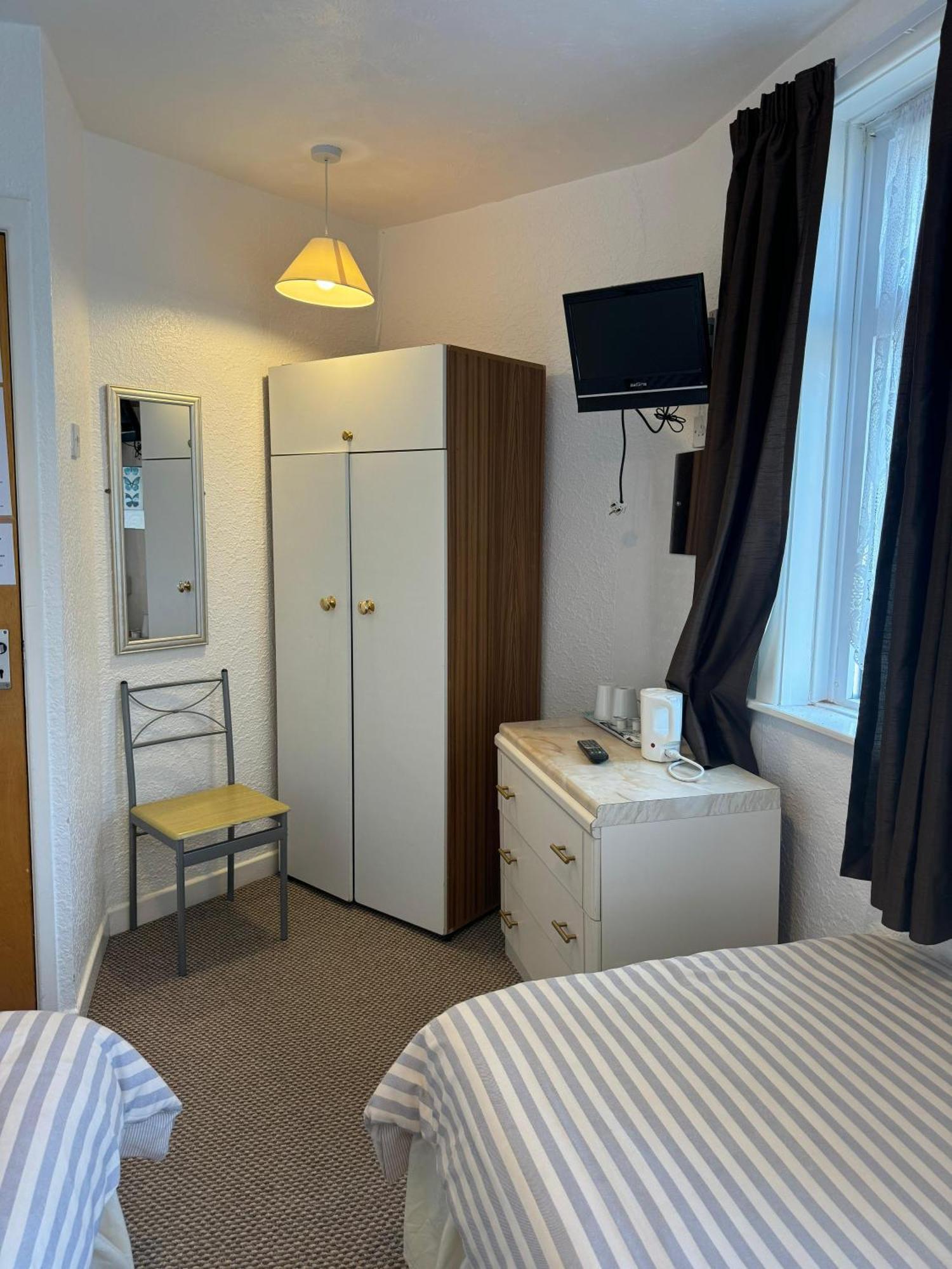 Delton Hotel Blackpool Bagian luar foto